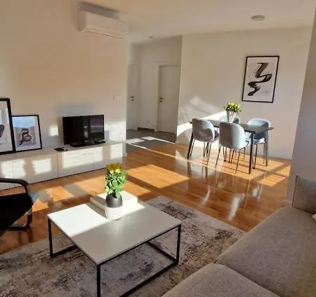Apartment Mostarska *