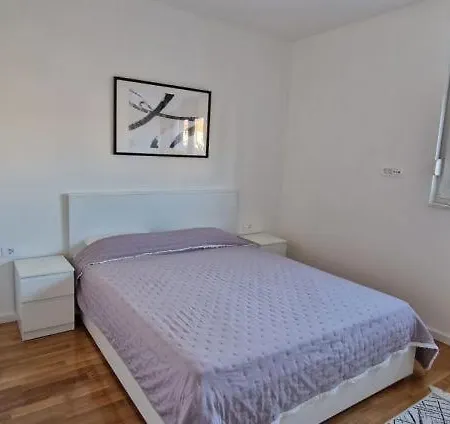 Apartment Mostarska *
